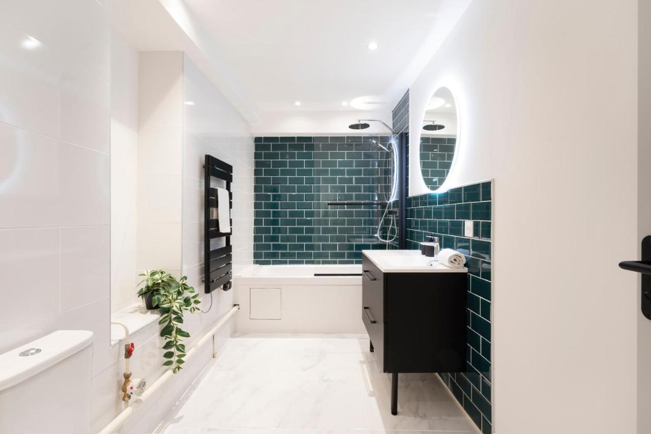 Sur La Seille Apartment *